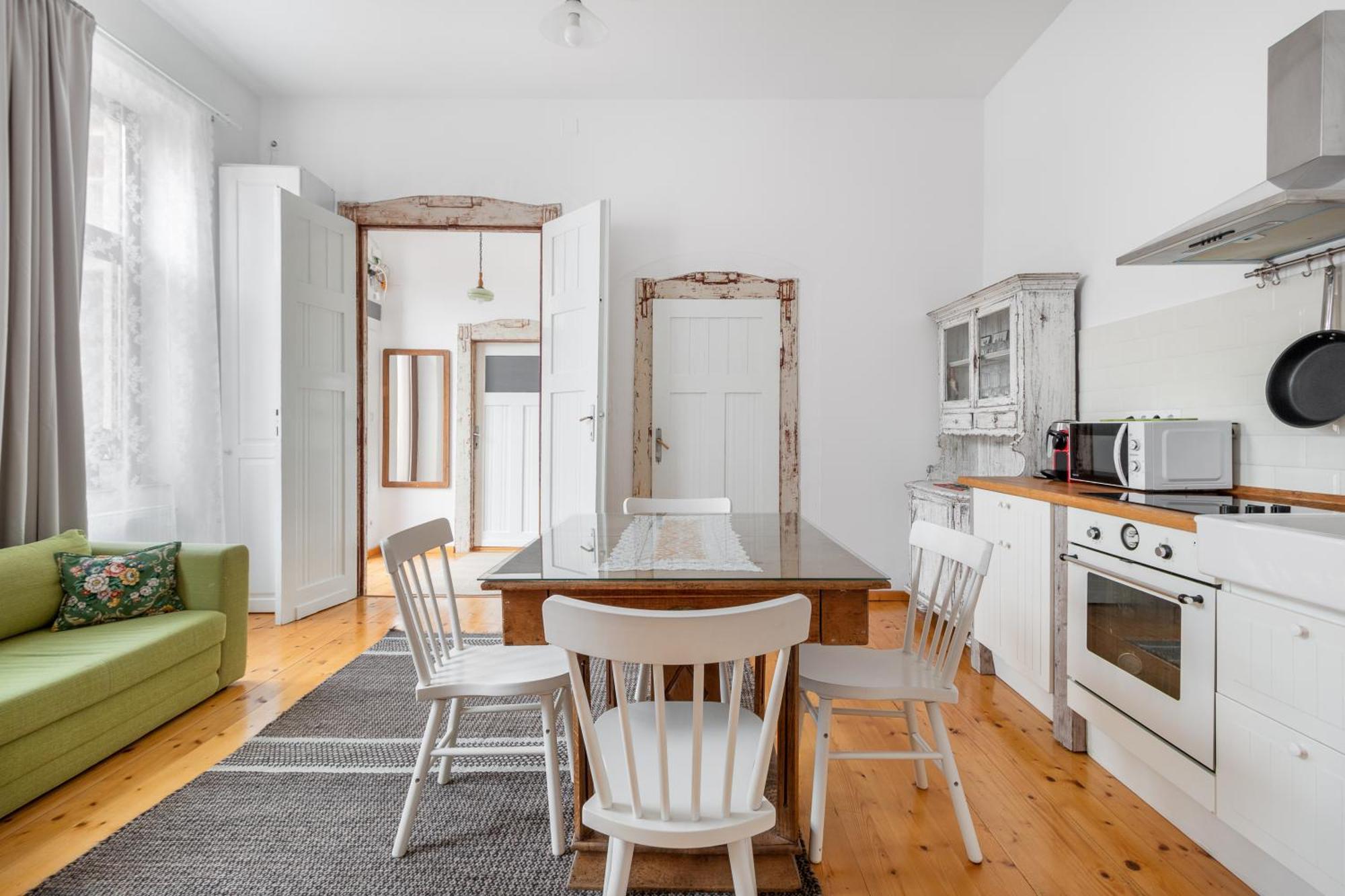 Rustic Visual Apartment Oradea Bagian luar foto